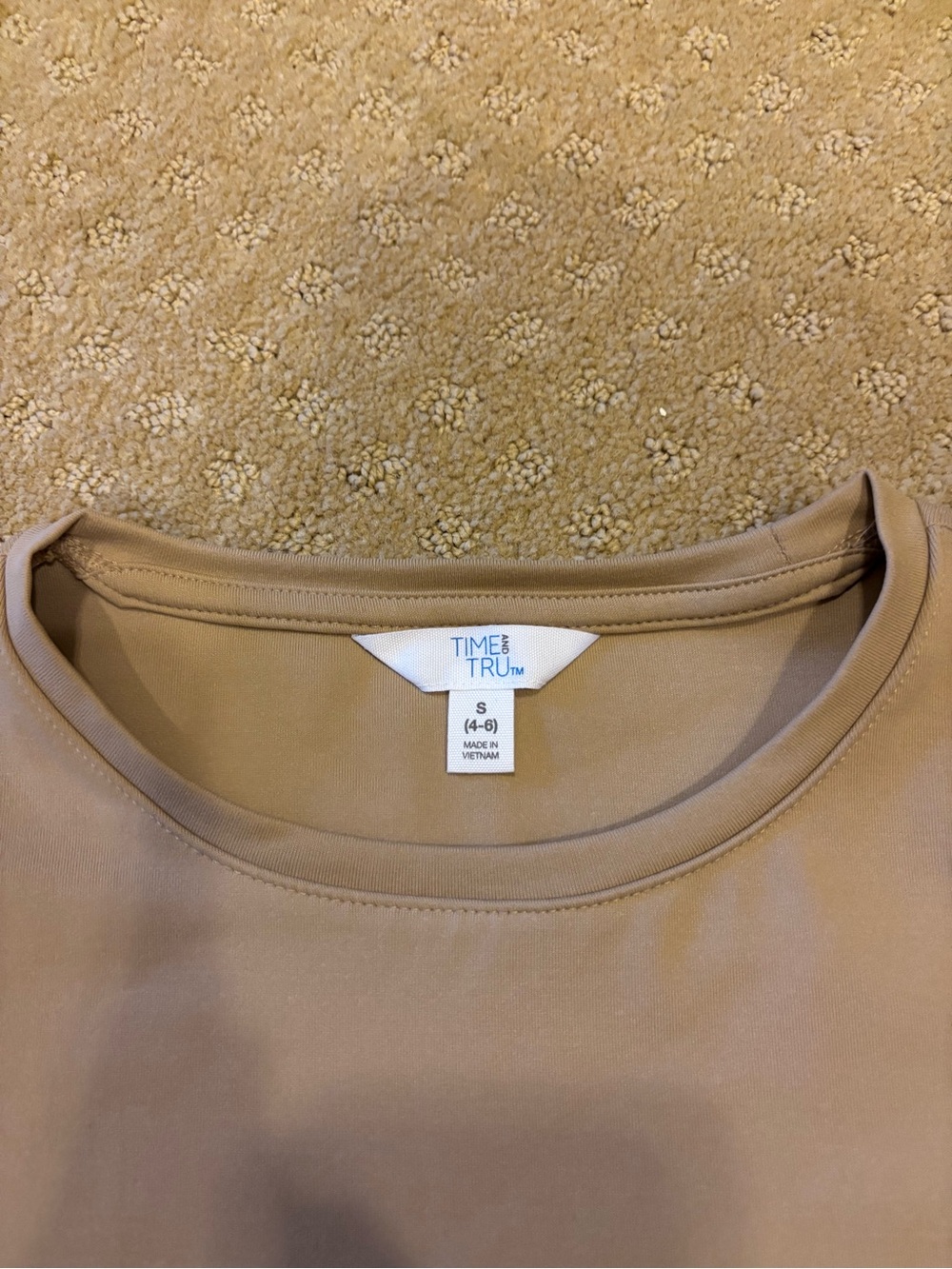 Women’s Time and Tru tan crew neck bodysuit sz Small